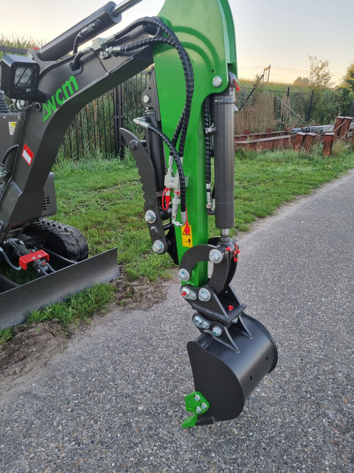 Мини-экскаватор WCM CTX 8010 Diesel: фото 9 Мини-экскаватор WCM CTX 8010 Diesel: фото 9