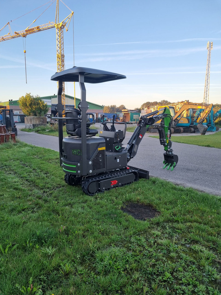 Мини-экскаватор WCM CTX 8010 Diesel: фото 6 Мини-экскаватор WCM CTX 8010 Diesel: фото 6