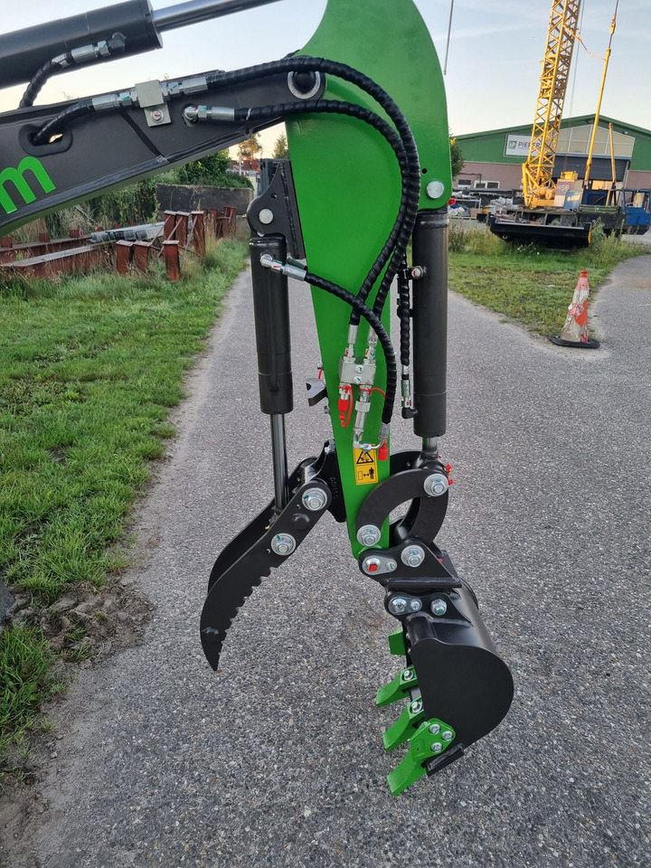 Мини-экскаватор WCM CTX 8010 Diesel: фото 12 Мини-экскаватор WCM CTX 8010 Diesel: фото 12