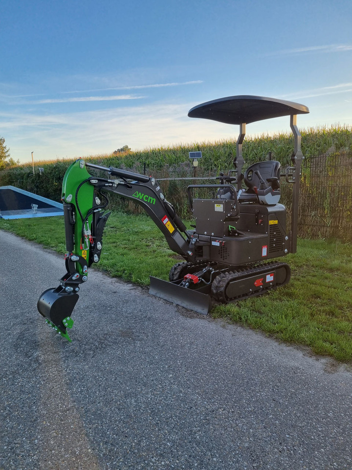 WCM CTX 8010 Servo Diesel - Мини-экскаватор: фото 1 WCM CTX 8010 Servo Diesel - Мини-экскаватор: фото 1