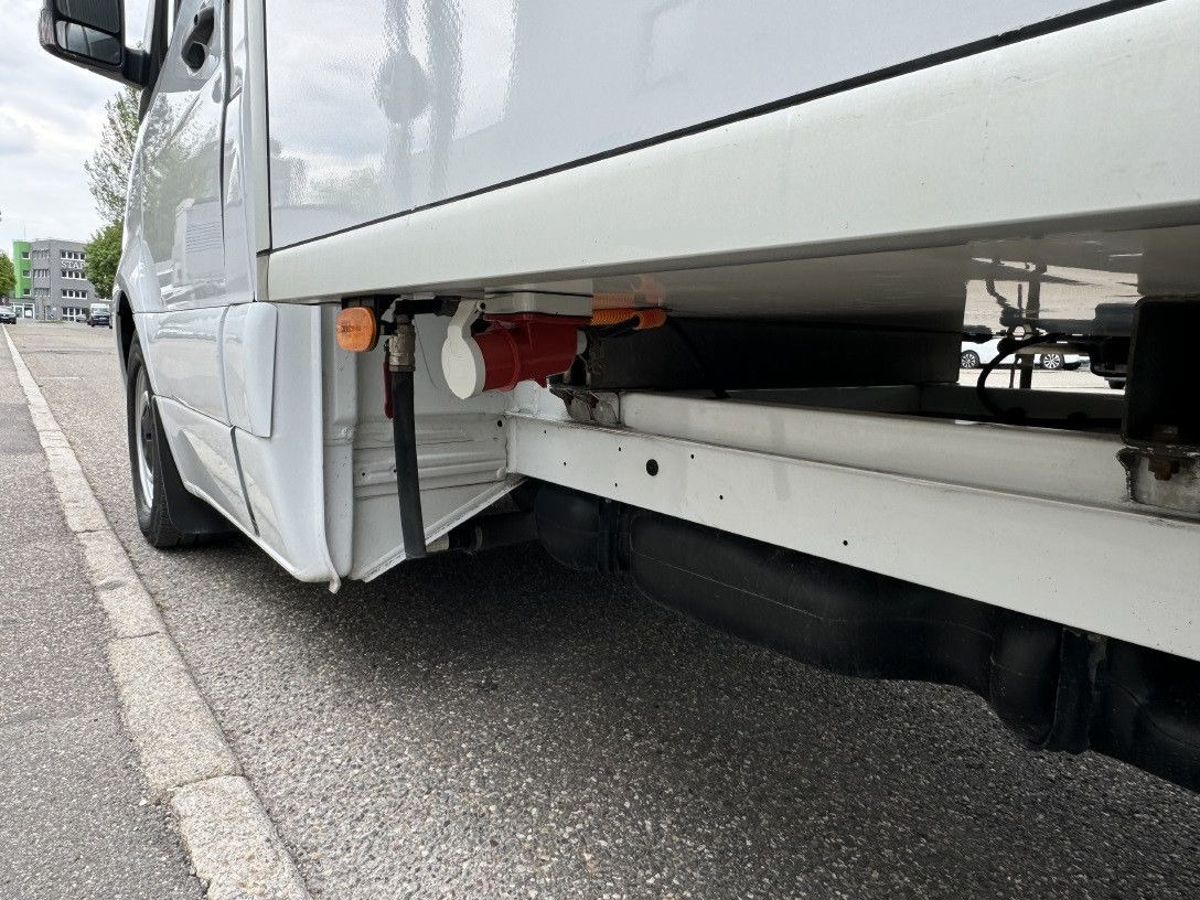 Малотоннажный рефрижератор Mercedes-Benz Sprinter 316 Tiefkühl 3,3m TK V-500 MAX Luftgef.: фото 13