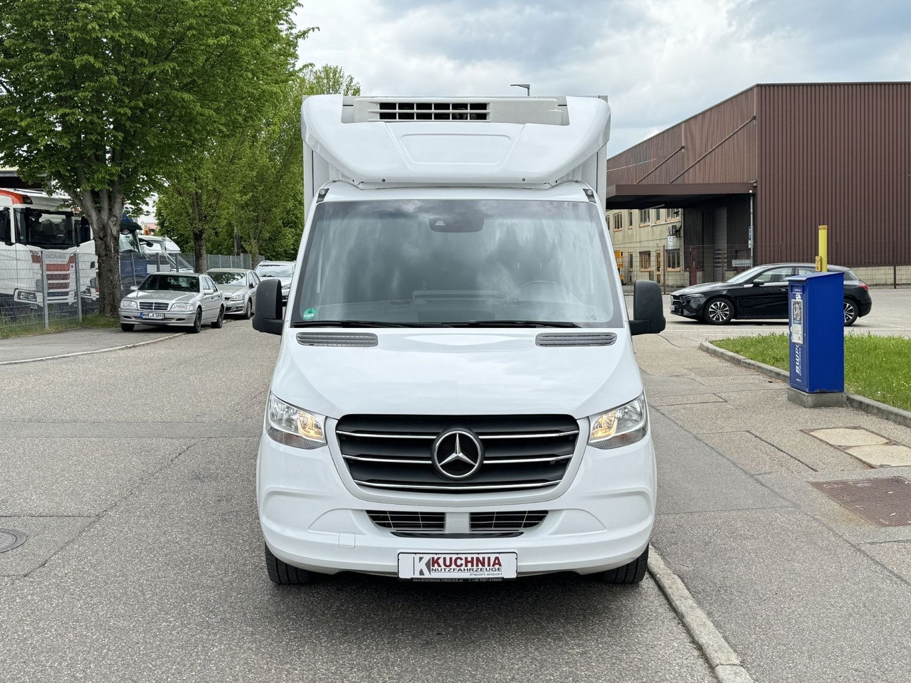 Mercedes-Benz Sprinter 316 Tiefkühl 3,3m TK V-500 MAX Luftgef. - Малотоннажный рефрижератор: фото 2 Mercedes-Benz Sprinter 316 Tiefkühl 3,3m TK V-500 MAX Luftgef. - Малотоннажный рефрижератор: фото 2