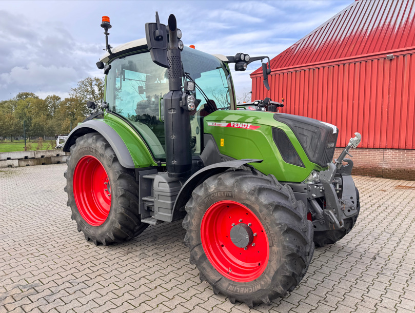 FENDT 314 Gen4 ProfiPlus - Трактор: фото 3 FENDT 314 Gen4 ProfiPlus - Трактор: фото 3