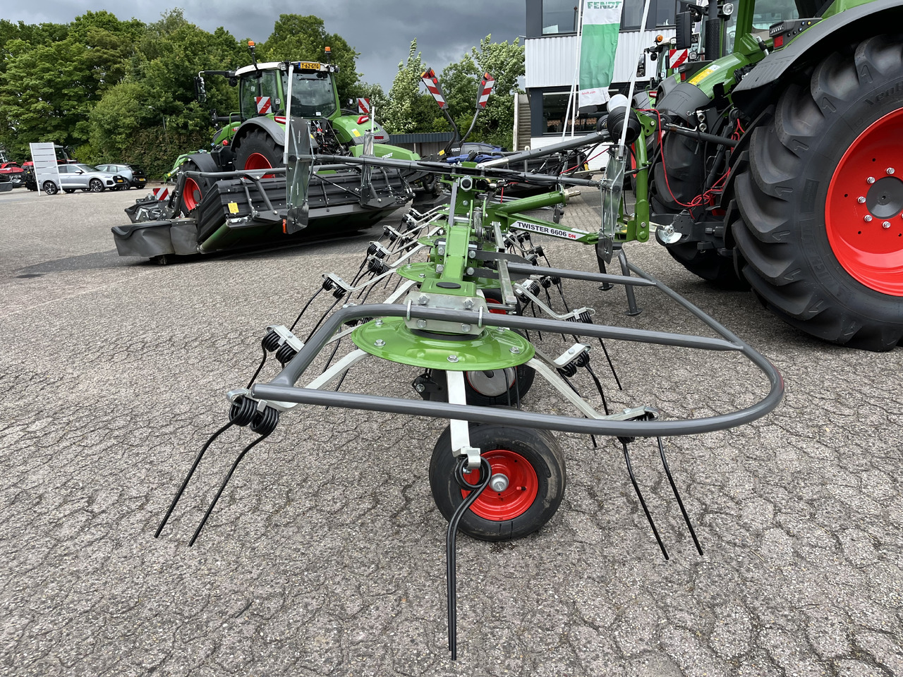 FENDT Twister 6606DN - Сеноворошилка: фото 3 FENDT Twister 6606DN - Сеноворошилка: фото 3