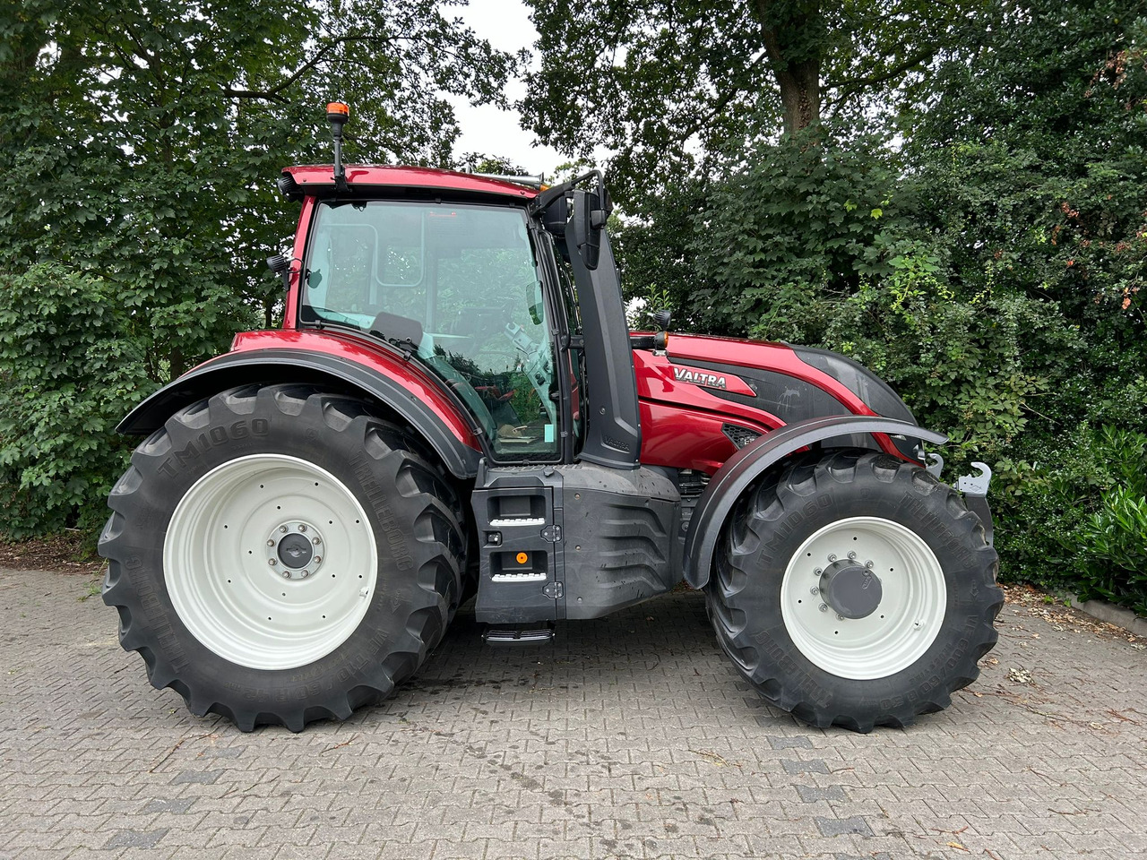 VALTRA T214 Direct - Трактор: фото 2 VALTRA T214 Direct - Трактор: фото 2