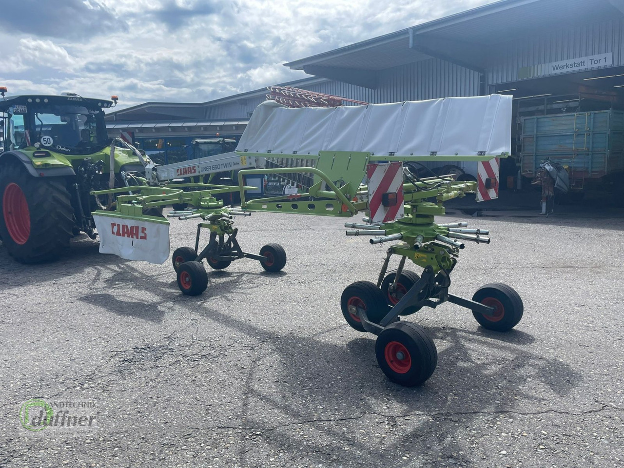 CLAAS Liner 650 Twin - Сеноворошилка: фото 4 CLAAS Liner 650 Twin - Сеноворошилка: фото 4