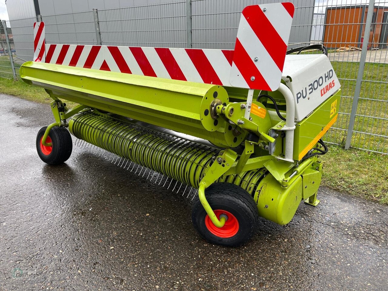 CLAAS PU 300 HD L Pro - Оборудование для кормоуборочного комбайна: фото 2 CLAAS PU 300 HD L Pro - Оборудование для кормоуборочного комбайна: фото 2
