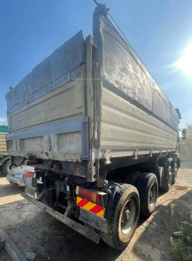 MAN 40.414 - Самосвал: фото 5 MAN 40.414 - Самосвал: фото 5