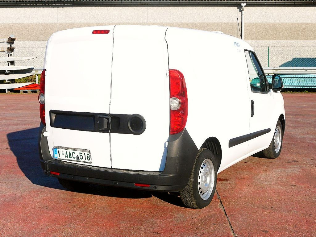 Fiat DOBLO 1.3 KUHLKASTENWAGEN RELEC FROID TR10 -20c - Малотоннажный рефрижератор: фото 5 Fiat DOBLO 1.3 KUHLKASTENWAGEN RELEC FROID TR10 -20c - Малотоннажный рефрижератор: фото 5