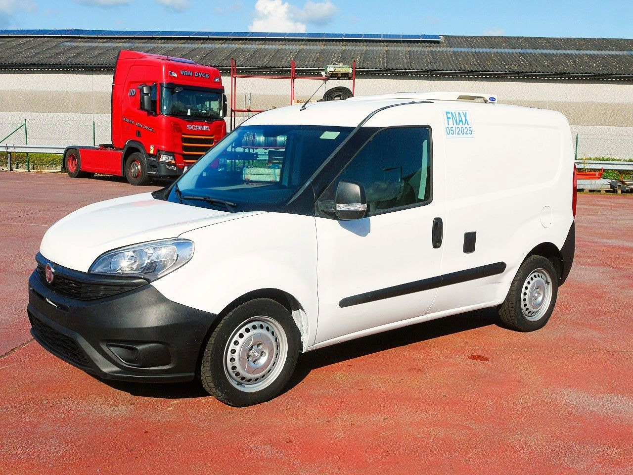 Fiat DOBLO 1.4 KUHLKASTENWAGEN CARRIER NEOS -20c E6 - Малотоннажный рефрижератор: фото 3 Fiat DOBLO 1.4 KUHLKASTENWAGEN CARRIER NEOS -20c E6 - Малотоннажный рефрижератор: фото 3