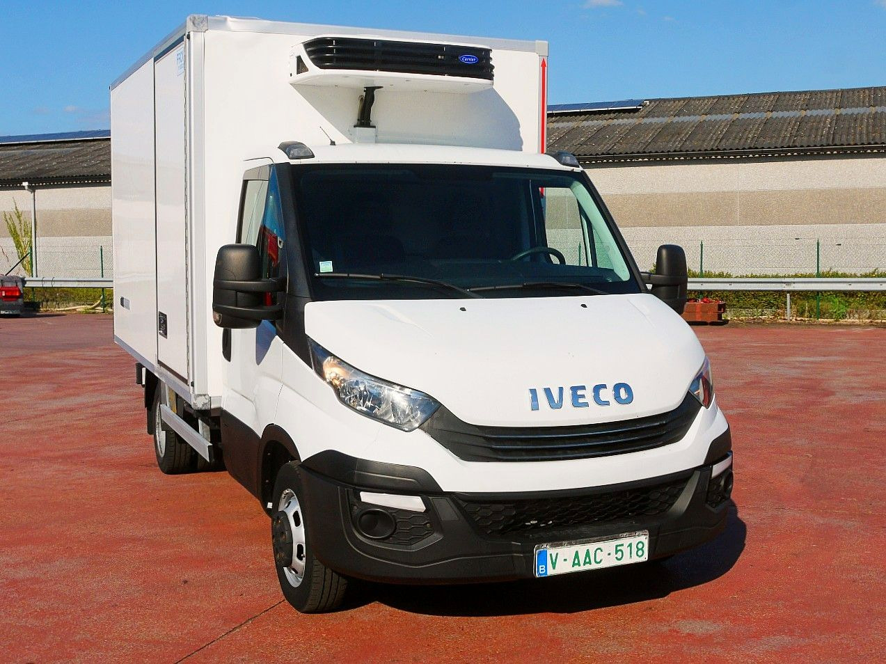 Iveco 35C14 DAILY KUHLKOFER CARRIER XARIOS 350 -20 A/C - Малотоннажный рефрижератор: фото 1 Iveco 35C14 DAILY KUHLKOFER CARRIER XARIOS 350 -20 A/C - Малотоннажный рефрижератор: фото 1