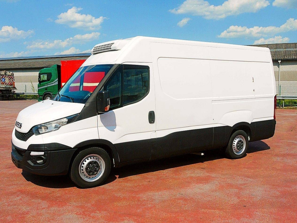 Iveco 35S13 DAILY KUHLKASTENWAGEN THERMOKING V300 MULT - Малотоннажный рефрижератор: фото 4 Iveco 35S13 DAILY KUHLKASTENWAGEN THERMOKING V300 MULT - Малотоннажный рефрижератор: фото 4