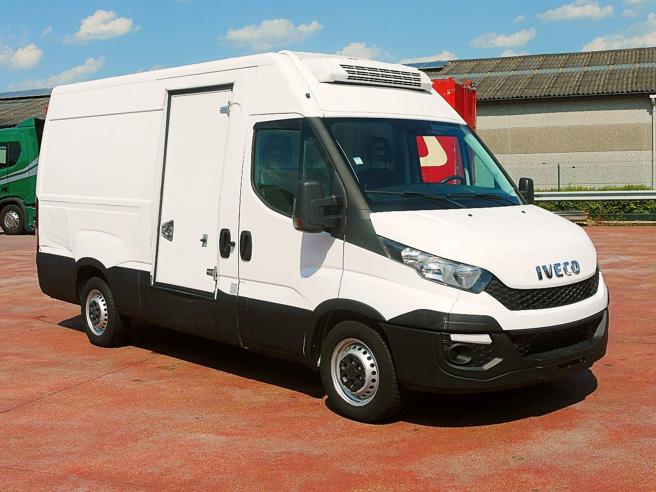 Iveco 35S13 DAILY KUHLKASTENWAGEN THERMOKING V300 MULT - Малотоннажный рефрижератор: фото 2 Iveco 35S13 DAILY KUHLKASTENWAGEN THERMOKING V300 MULT - Малотоннажный рефрижератор: фото 2