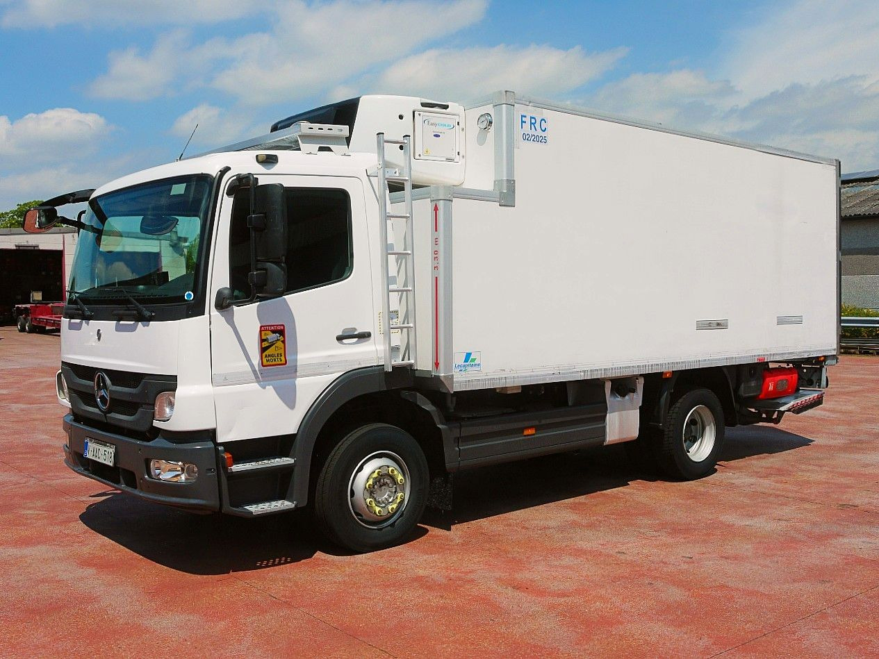 Mercedes-Benz 1218 ATEGO KUHLKOFFER CARRIER SUPRA 750 137tkm ! - Рефрижератор: фото 4 Mercedes-Benz 1218 ATEGO KUHLKOFFER CARRIER SUPRA 750 137tkm ! - Рефрижератор: фото 4