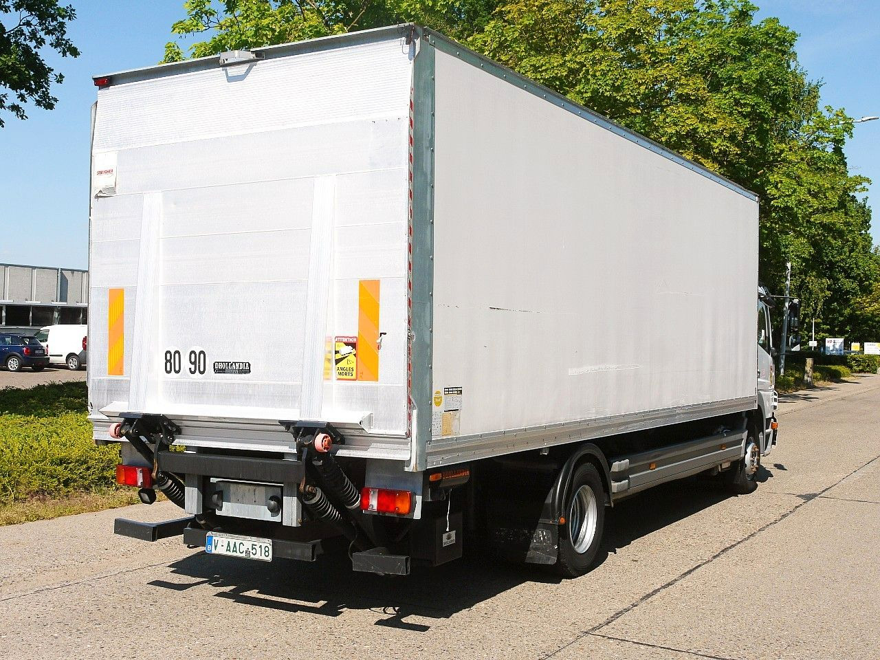 Mercedes-Benz 1318 ATEGO MEUBEL KOFFER LBW MANUAL LUFTFEDERNG - Грузовик с закрытым кузовом: фото 5 Mercedes-Benz 1318 ATEGO MEUBEL KOFFER LBW MANUAL LUFTFEDERNG - Грузовик с закрытым кузовом: фото 5