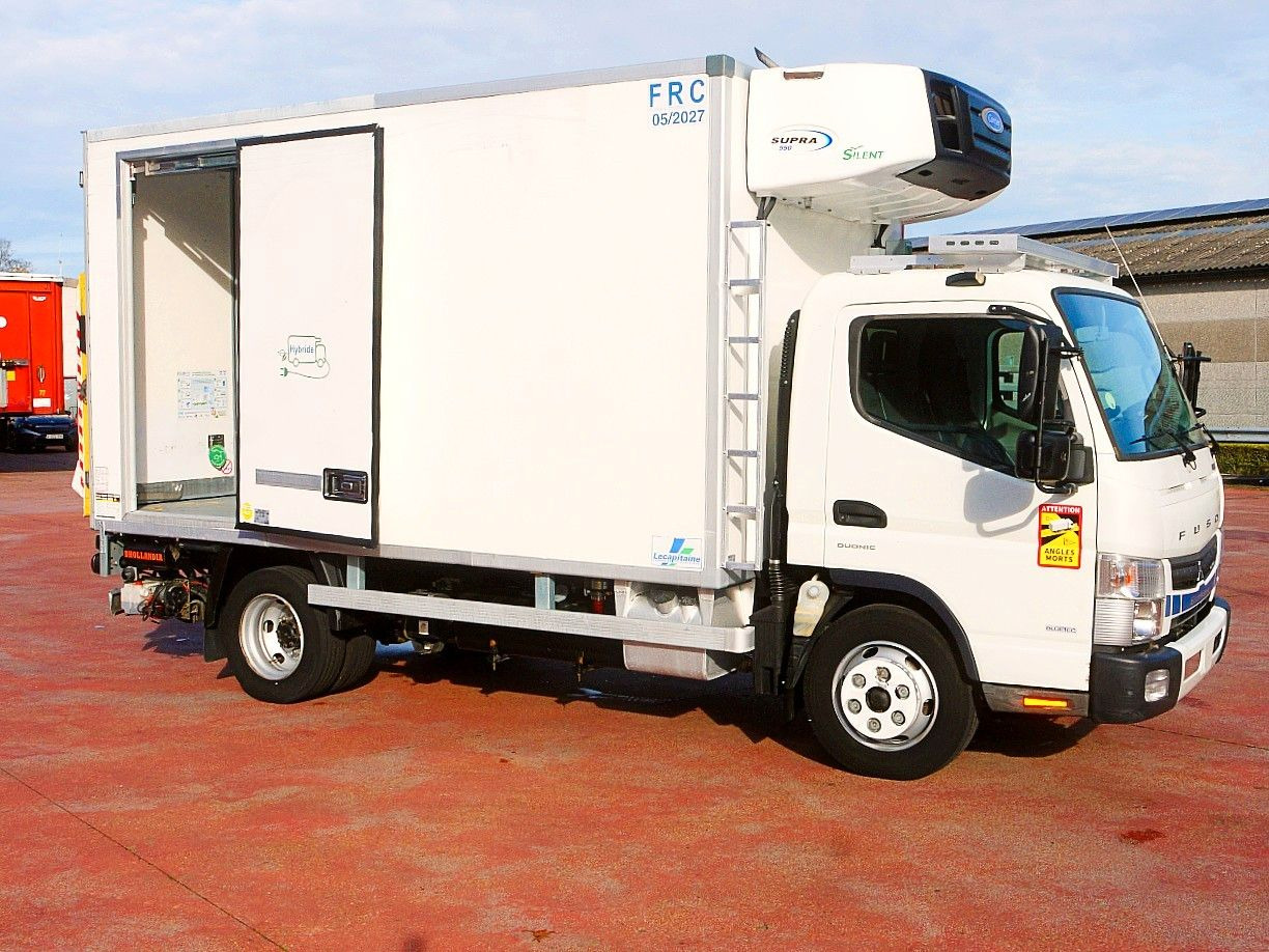 Mitsubishi FUSO HYBRIDE KUHLKOFFER CARRIER SUPRA 550 78tkm - Малотоннажный рефрижератор: фото 3 Mitsubishi FUSO HYBRIDE KUHLKOFFER CARRIER SUPRA 550 78tkm - Малотоннажный рефрижератор: фото 3