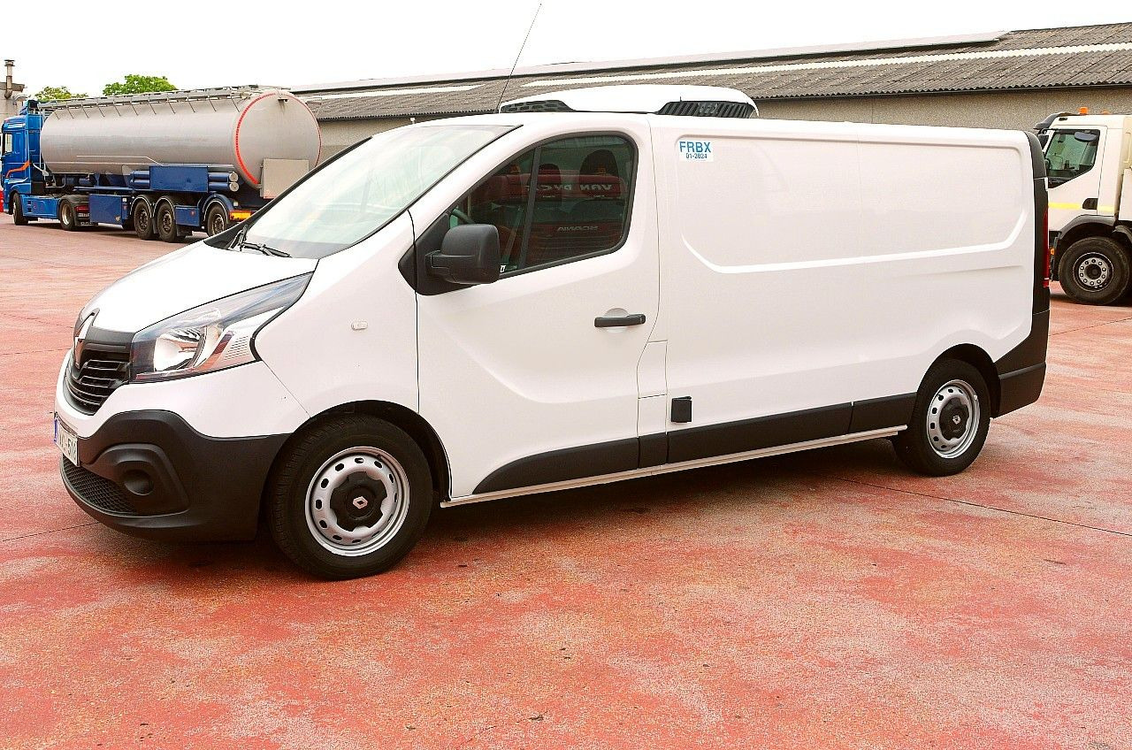 Renault TRAFIC L KUHLKASTENWAGEN CARRIER XARIOS 200 -20c - Малотоннажный рефрижератор: фото 4 Renault TRAFIC L KUHLKASTENWAGEN CARRIER XARIOS 200 -20c - Малотоннажный рефрижератор: фото 4