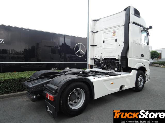 Mercedes-Benz Actros 1845 LS - Тягач: фото 4 Mercedes-Benz Actros 1845 LS - Тягач: фото 4