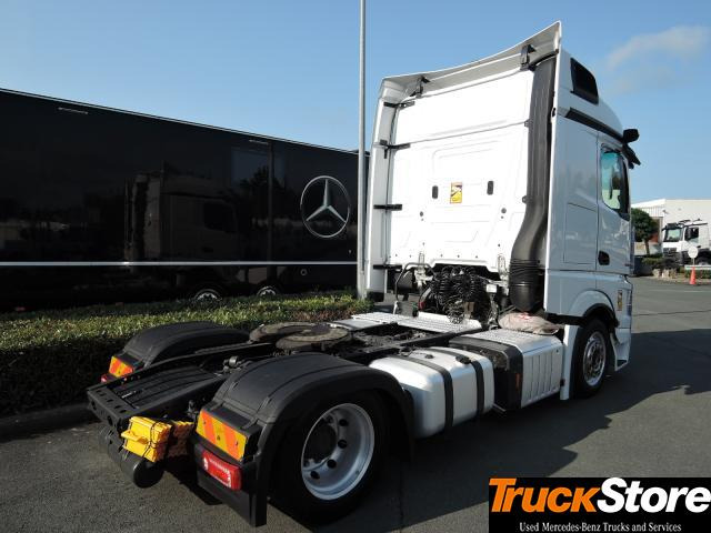 Mercedes-Benz Actros 1845 LS nRL - Тягач: фото 4 Mercedes-Benz Actros 1845 LS nRL - Тягач: фото 4