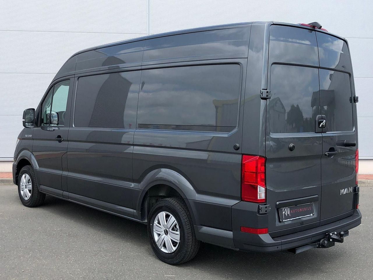 Цельнометаллический фургон MAN TGE 3.160 L3H3 Kasten LED AHK NAVI GRA RWD SITZH: фото 8 Цельнометаллический фургон MAN TGE 3.160 L3H3 Kasten LED AHK NAVI GRA RWD SITZH: фото 8