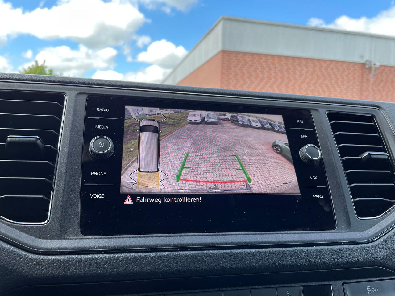 Цельнометаллический фургон MAN TGE 3.160 L3H3 Kasten LED AHK NAVI GRA RWD SITZH: фото 22 Цельнометаллический фургон MAN TGE 3.160 L3H3 Kasten LED AHK NAVI GRA RWD SITZH: фото 22