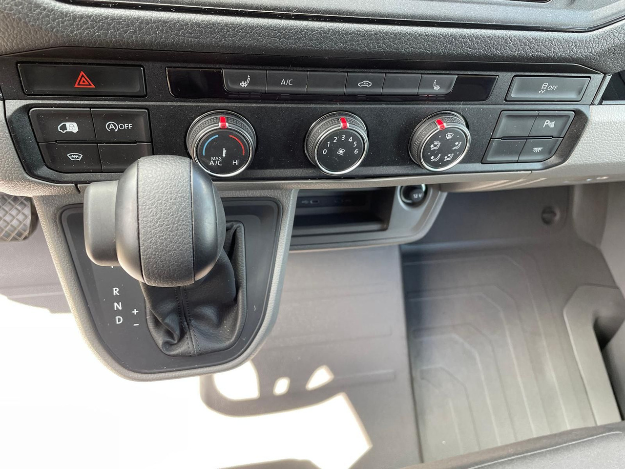 Цельнометаллический фургон MAN TGE 3.160 L3H3 Kasten LED AHK NAVI GRA RWD SITZH: фото 27 Цельнометаллический фургон MAN TGE 3.160 L3H3 Kasten LED AHK NAVI GRA RWD SITZH: фото 27