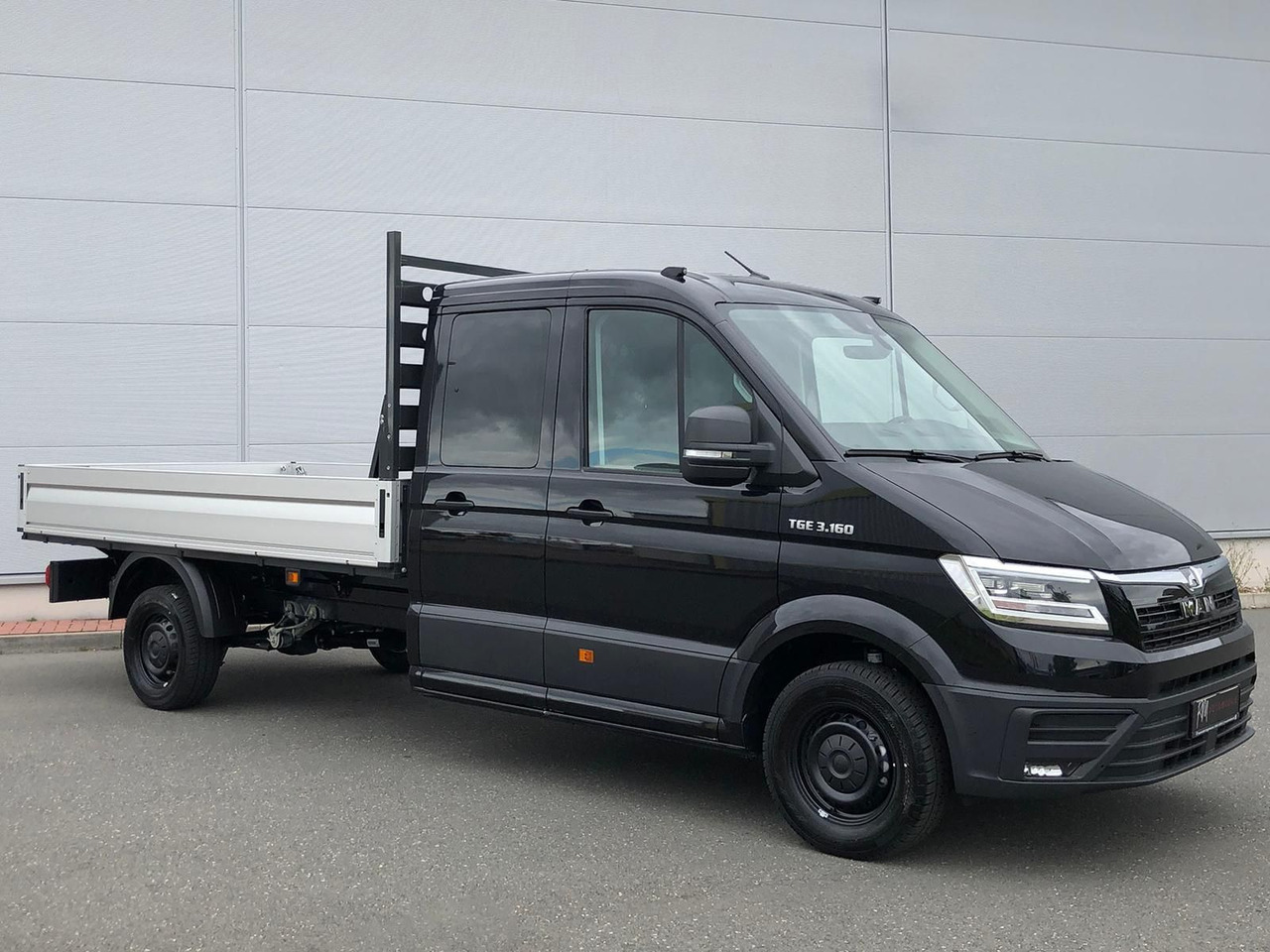MAN TGE 3.160 Pritsche DOKA LR HECK AHK 3.5t ACC NAV - Малотоннажный бортовой грузовик, Грузопассажирский фургон: фото 2 MAN TGE 3.160 Pritsche DOKA LR HECK AHK 3.5t ACC NAV - Малотоннажный бортовой грузовик, Грузопассажирский фургон: фото 2