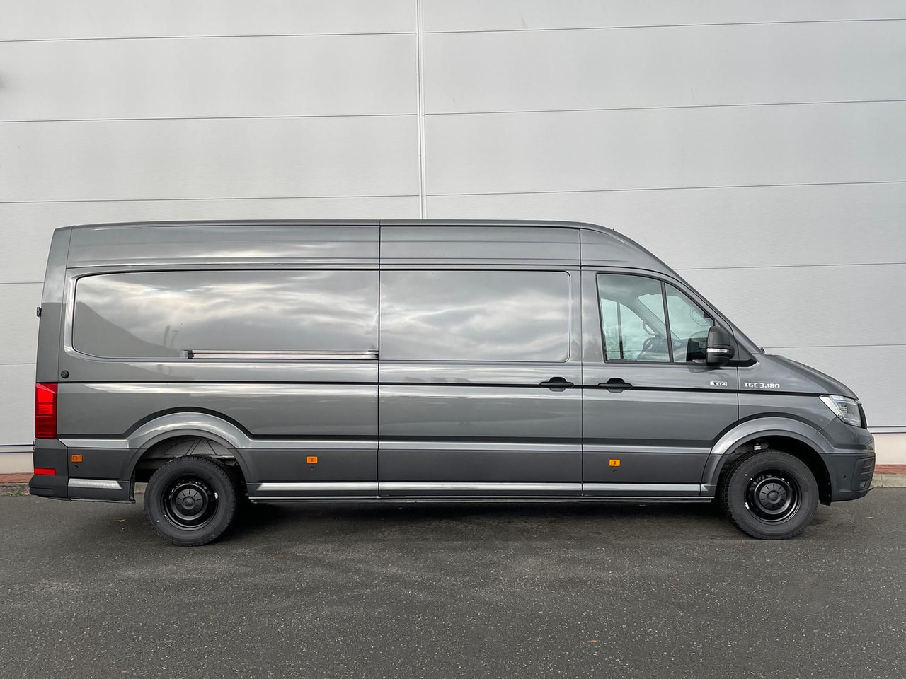 MAN TGE 3.180 L4H3 Kasten 4x4 DIFF AHK ACC - Легковой автомобиль: фото 5 MAN TGE 3.180 L4H3 Kasten 4x4 DIFF AHK ACC - Легковой автомобиль: фото 5