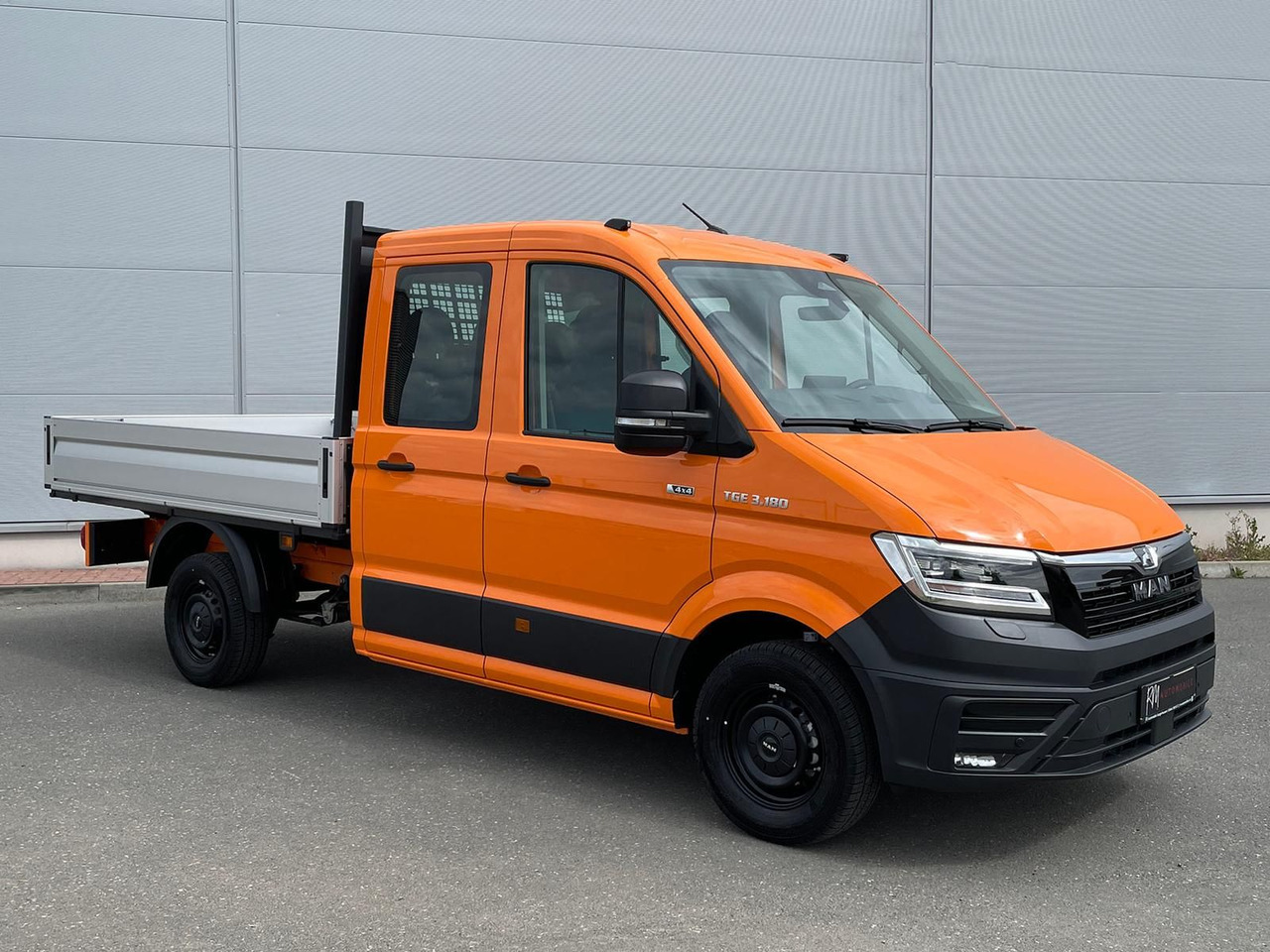 MAN TGE 3.180 Pritsche DOKA MR 4x4 ACC LED DIFF-SPER - Легковой автомобиль: фото 2 MAN TGE 3.180 Pritsche DOKA MR 4x4 ACC LED DIFF-SPER - Легковой автомобиль: фото 2