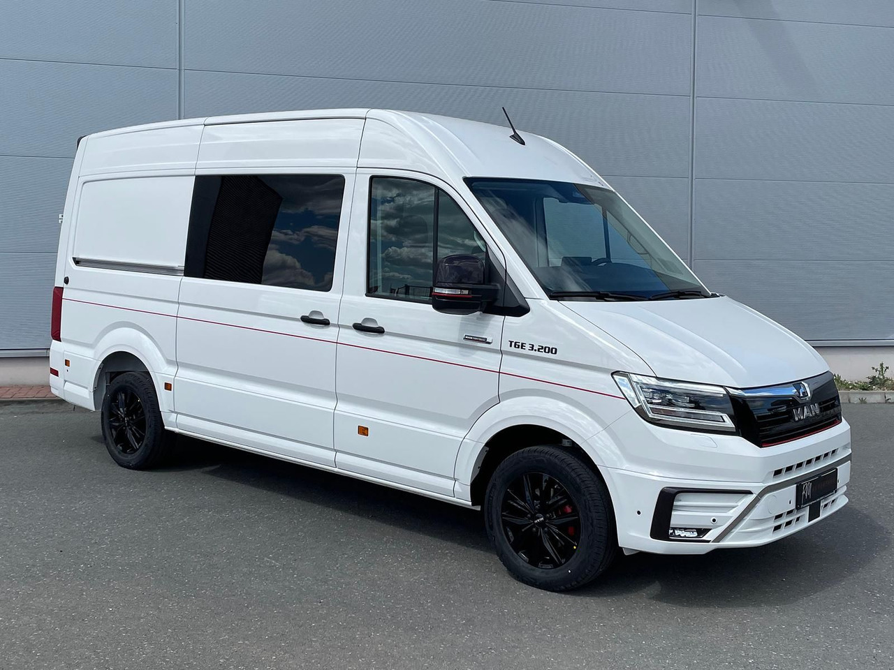 MAN TGE 3.200 L3H3 MIXTO 4x4 Individual S ACC STANDH - Цельнометаллический фургон, Грузопассажирский фургон: фото 2 MAN TGE 3.200 L3H3 MIXTO 4x4 Individual S ACC STANDH - Цельнометаллический фургон, Грузопассажирский фургон: фото 2