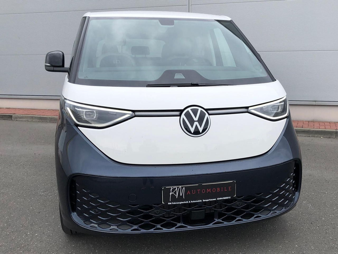 Volkswagen ID. Buzz 150 kW Pro AHK ACC MATRIX LED KEYLESS - Микроавтобус, Электробус: фото 3 Volkswagen ID. Buzz 150 kW Pro AHK ACC MATRIX LED KEYLESS - Микроавтобус, Электробус: фото 3