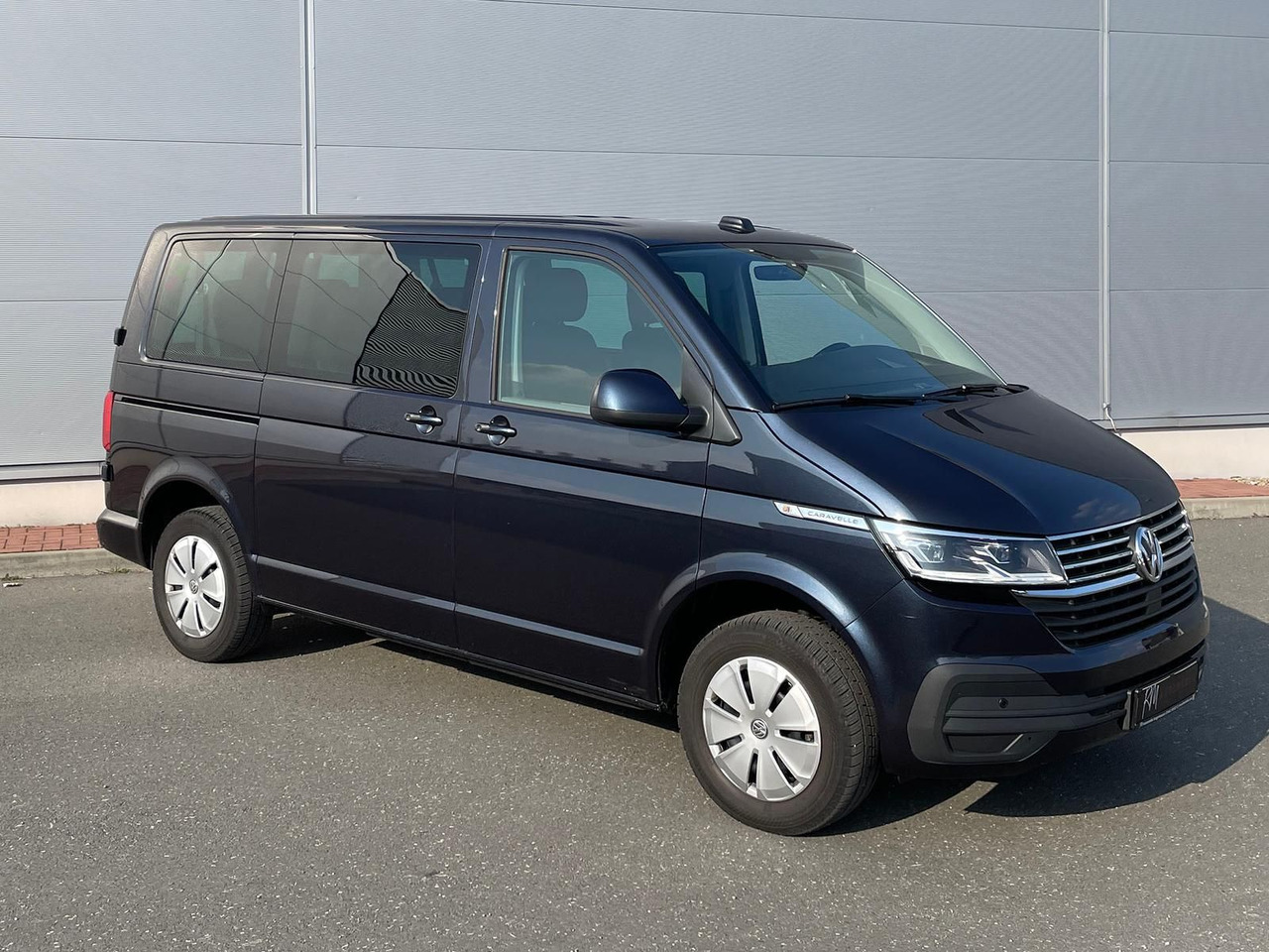 Volkswagen T6.1 Caravelle Comfortline NAV LED TEMP DAB PDC - Пассажирский фургон: фото 2 Volkswagen T6.1 Caravelle Comfortline NAV LED TEMP DAB PDC - Пассажирский фургон: фото 2