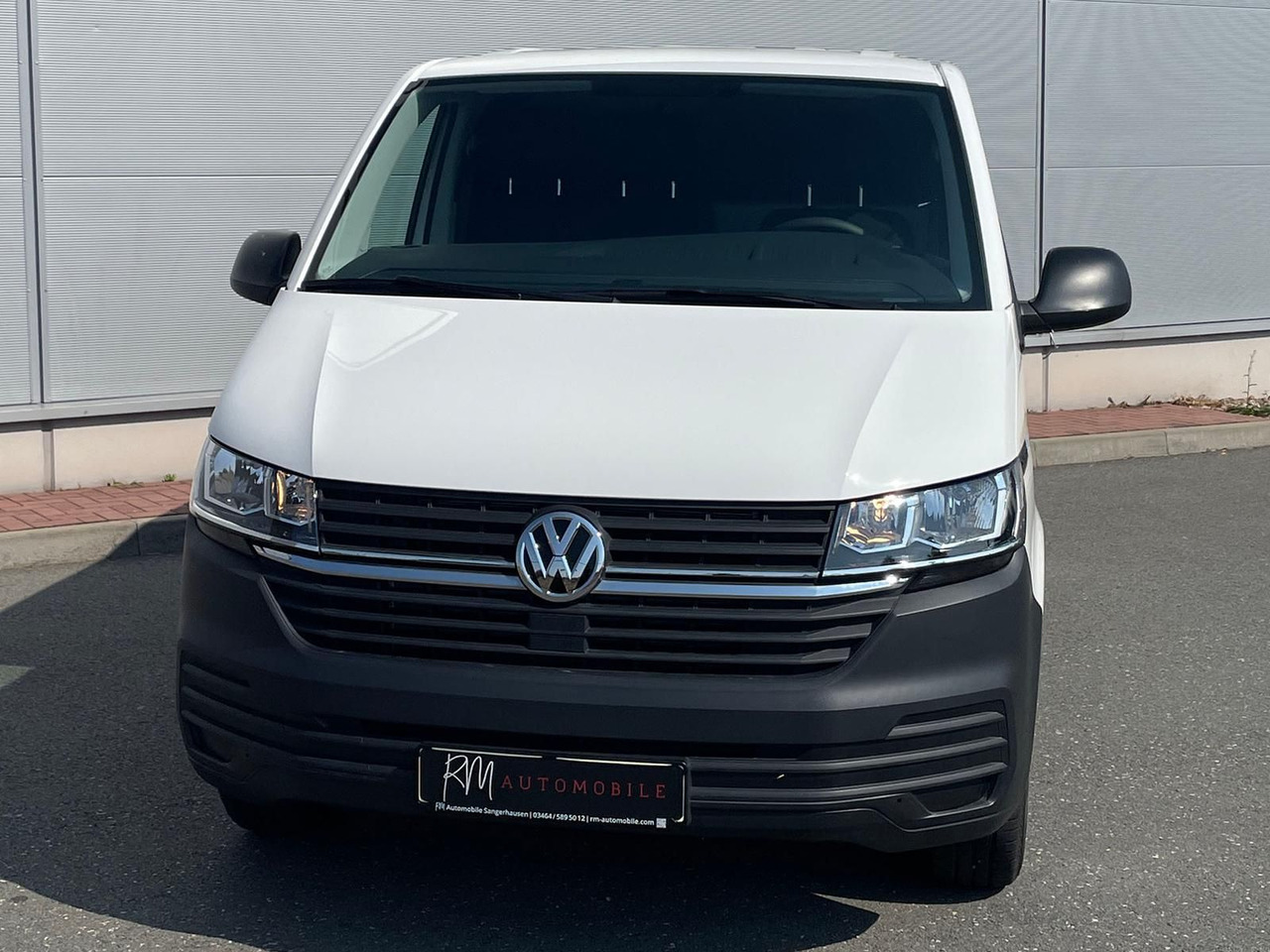 Volkswagen T6.1 Transporter LR 2.0 TDI KLIMA PDC - Пассажирский фургон: фото 4 Volkswagen T6.1 Transporter LR 2.0 TDI KLIMA PDC - Пассажирский фургон: фото 4