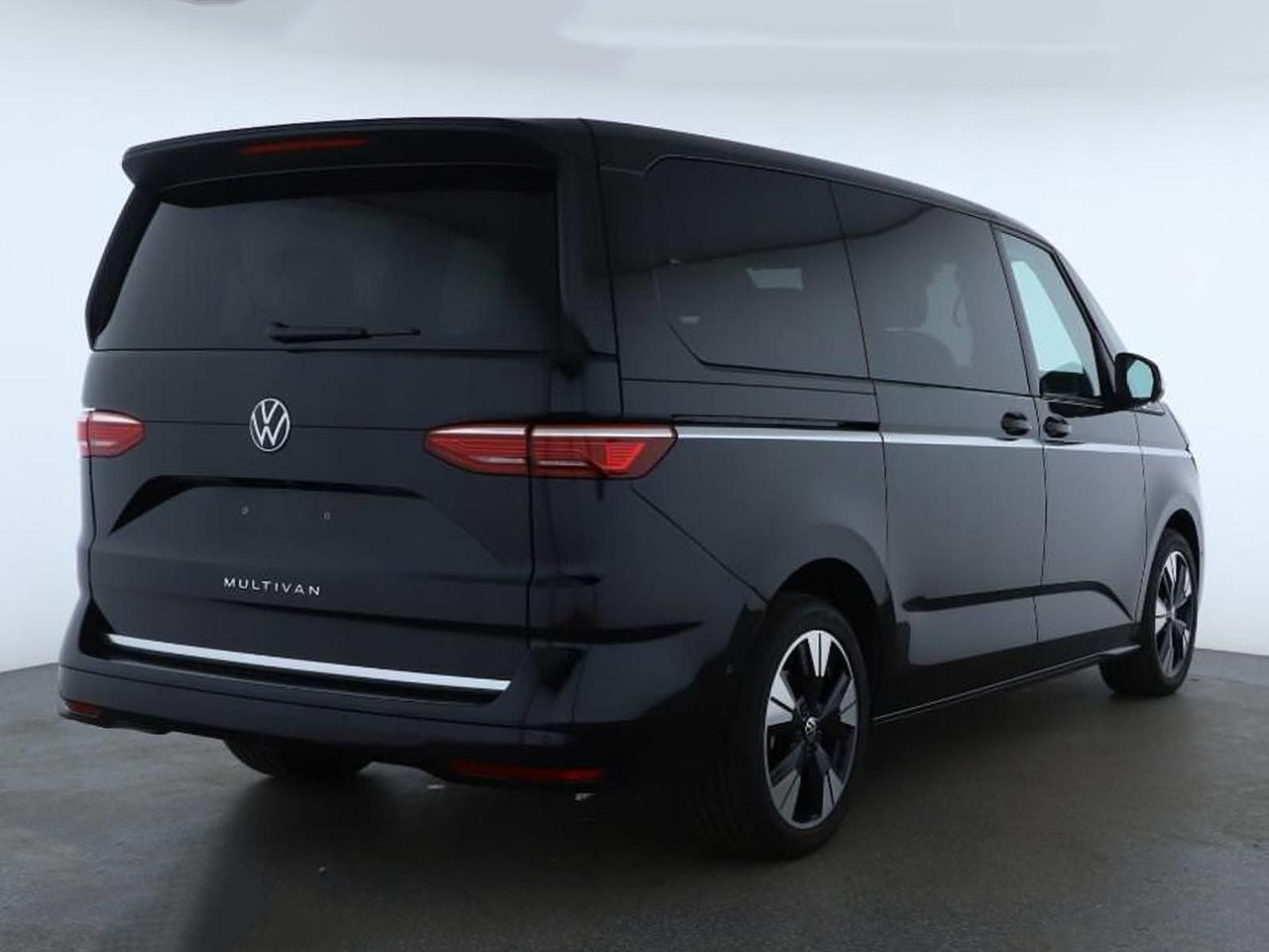 Volkswagen T7 Multivan Style LR el. Sitze ACC DCC SHZ Leder - Микроавтобус, Пассажирский фургон: фото 2 Volkswagen T7 Multivan Style LR el. Sitze ACC DCC SHZ Leder - Микроавтобус, Пассажирский фургон: фото 2
