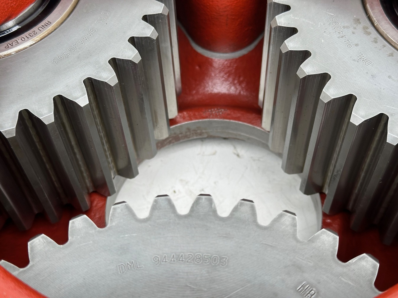 Бортовой редуктор для Строительной техники Liebherr Abtriebsglocke ID-Nr.90006899 mit Planetenrad ID-Nr.944428403. Typ:FAT500F522-FAT500F528-FAT500F529-FAT500F559. Typ:PR73605LGP,PR73605XL,PR7363AL,PR7364FLGP,PR736LGP,PR736XL. #90006899.31.07#: фото 9 Бортовой редуктор для Строительной техники Liebherr Abtriebsglocke ID-Nr.90006899 mit Planetenrad ID-Nr.944428403. Typ:FAT500F522-FAT500F528-FAT500F529-FAT500F559. Typ:PR73605LGP,PR73605XL,PR7363AL,PR7364FLGP,PR736LGP,PR736XL. #90006899.31.07#: фото 9