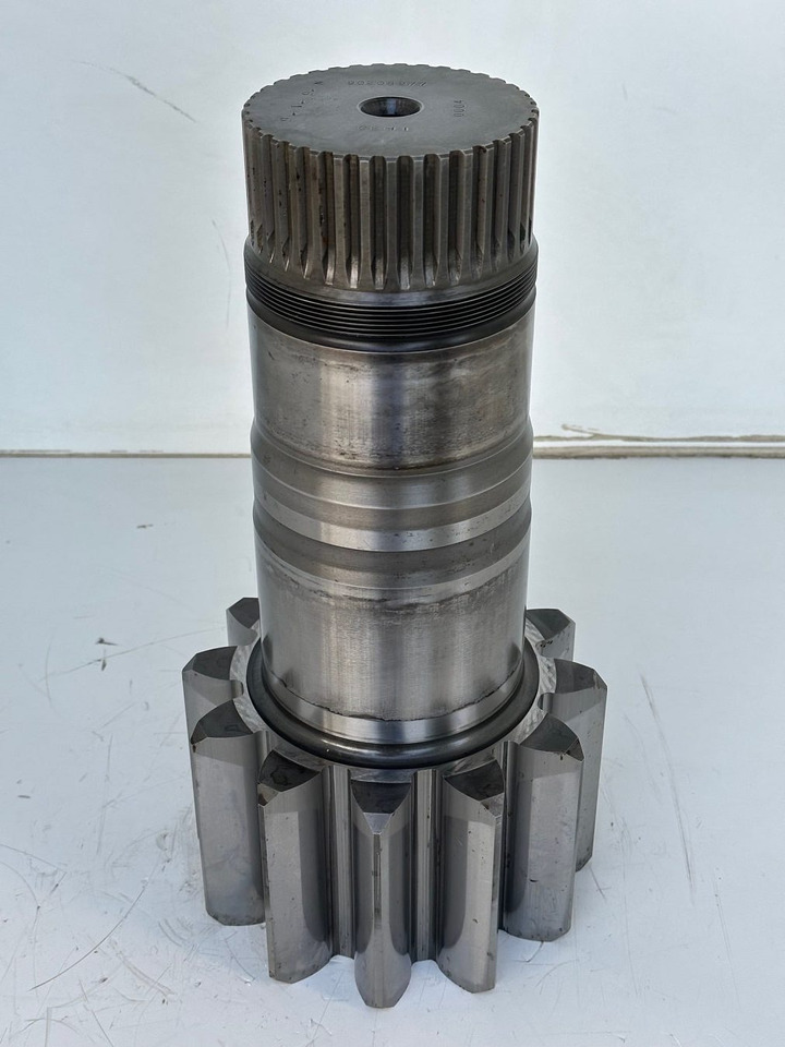 Liebherr Abtriebswelle ID-Nr.90208977. SAT325A296. R934-1550, R938-1650, R945-1866. #90208977.12# - Поворотный редуктор для Гусеничных экскаваторов: фото 3 Liebherr Abtriebswelle ID-Nr.90208977. SAT325A296. R934-1550, R938-1650, R945-1866. #90208977.12# - Поворотный редуктор для Гусеничных экскаваторов: фото 3