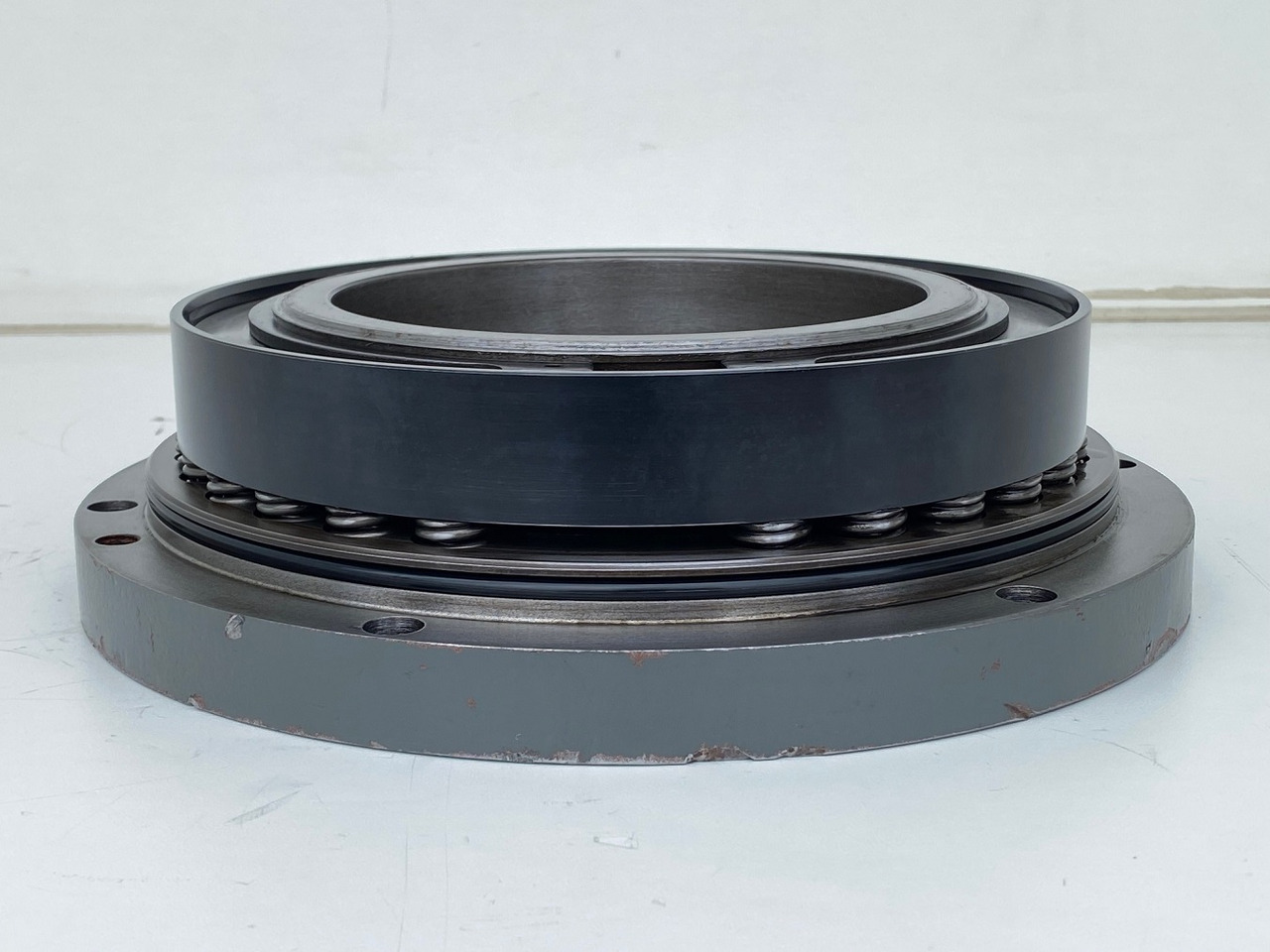 Liebherr Bremse ID-Nr.90204666. A924 HL, A924, LH30 C, LH30 M, LH35 M, LH35 MT, R922. #BR0401.01# - Поворотный редуктор для Строительной техники: фото 5 Liebherr Bremse ID-Nr.90204666. A924 HL, A924, LH30 C, LH30 M, LH35 M, LH35 MT, R922. #BR0401.01# - Поворотный редуктор для Строительной техники: фото 5