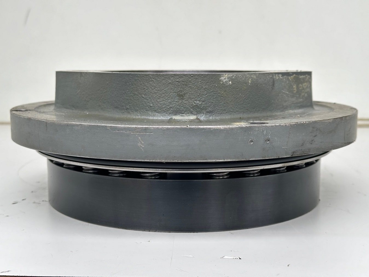 Liebherr Bremse ID-Nr.90209190. SAT300/282. LH40 C LH40 CP, LH40 M, LH40MP, LH50 CHR, LH50 CHRP, LH50 M, LH50 MHR, LH50 MHRP, LH50MT. #BR.1349# - Поворотный редуктор для Строительной техники: фото 3 Liebherr Bremse ID-Nr.90209190. SAT300/282. LH40 C LH40 CP, LH40 M, LH40MP, LH50 CHR, LH50 CHRP, LH50 M, LH50 MHR, LH50 MHRP, LH50MT. #BR.1349# - Поворотный редуктор для Строительной техники: фото 3