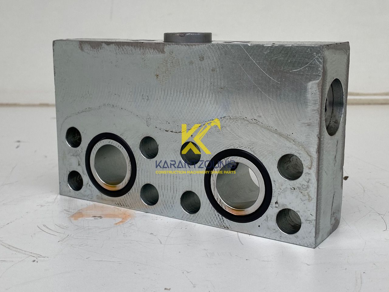 Liebherr Dämpfungsventil ID-Nr.10121777. P924 COMP, P926, R926, R916, R922, R924 COMP, R924, R926 COMP, R926, R930, R936, R946, R950 T, R960 T. #DÄ27652# - Поворотный редуктор для Экскаваторов: фото 3 Liebherr Dämpfungsventil ID-Nr.10121777. P924 COMP, P926, R926, R916, R922, R924 COMP, R924, R926 COMP, R926, R930, R936, R946, R950 T, R960 T. #DÄ27652# - Поворотный редуктор для Экскаваторов: фото 3