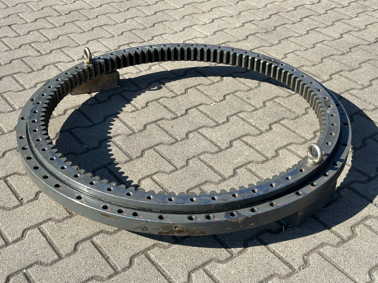 Liebherr Drehkranz - Kugeldrehverbindung Typ:KUD34VJ009-000. ID-Nr.90213287. R914RAIL,R914COMP,R914K-S,R914K-STD,R918LC,R918NLC,R918XLC,R920K-LC,R920K-NLC. #90213287.21155# - Поворотное кольцо для Строительной техники: фото 1 Liebherr Drehkranz - Kugeldrehverbindung Typ:KUD34VJ009-000. ID-Nr.90213287. R914RAIL,R914COMP,R914K-S,R914K-STD,R918LC,R918NLC,R918XLC,R920K-LC,R920K-NLC. #90213287.21155# - Поворотное кольцо для Строительной техники: фото 1