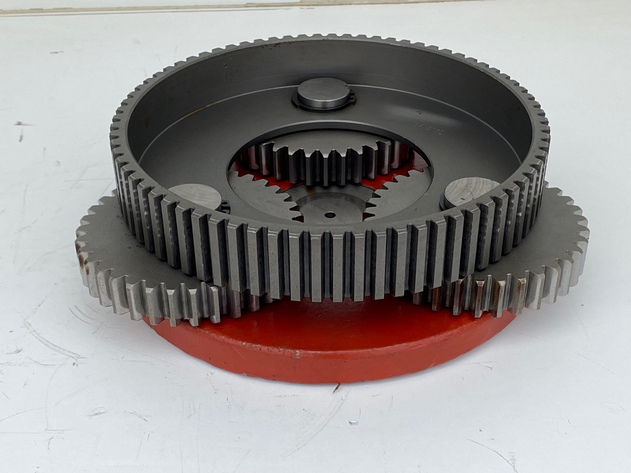 Liebherr Lamellenträger ID-Nr.9442175 and Planetenträger ID-Nr.9442172 and Planetenrad ID-Nr.9442173. SAT325/204. - Поворотный редуктор для Гусеничных экскаваторов: фото 2 Liebherr Lamellenträger ID-Nr.9442175 and Planetenträger ID-Nr.9442172 and Planetenrad ID-Nr.9442173. SAT325/204. - Поворотный редуктор для Гусеничных экскаваторов: фото 2