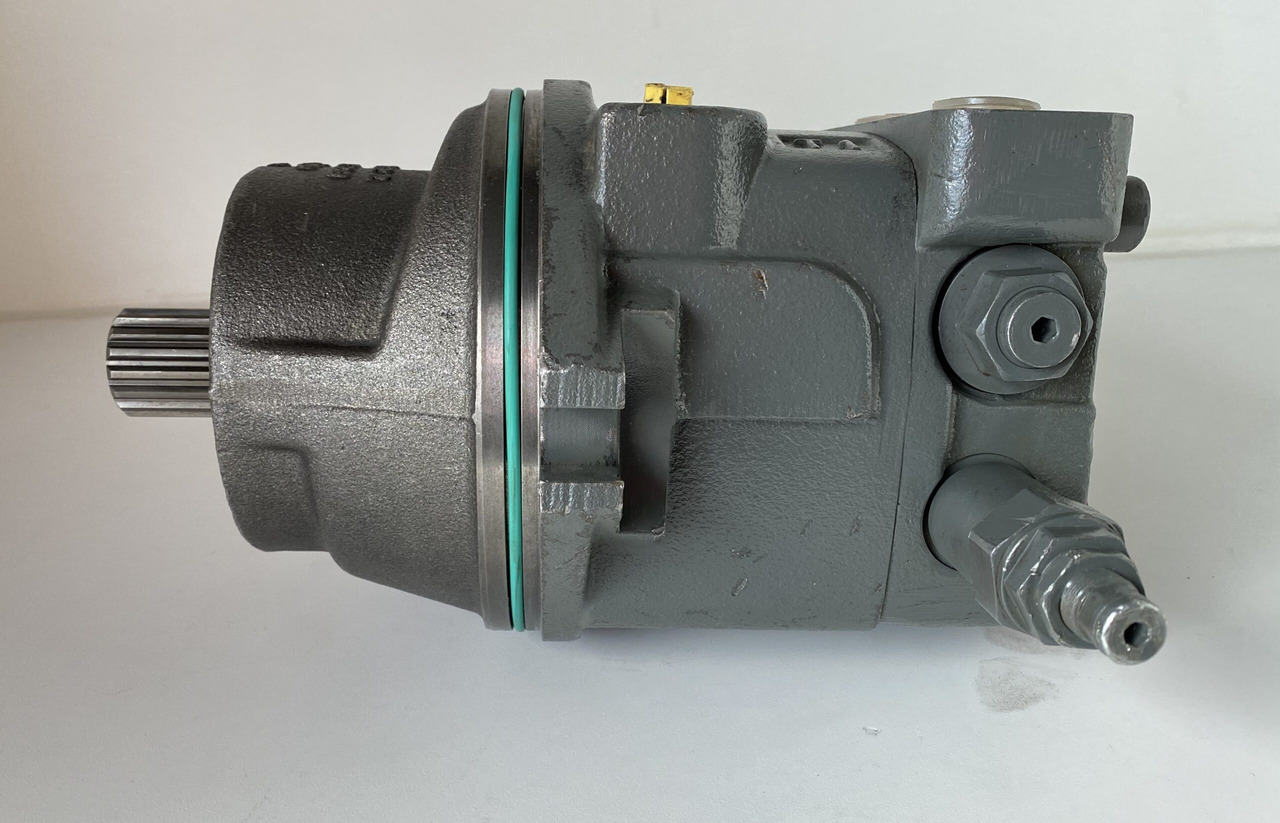 Liebherr Original Hydraulikeinbaumotor Typ: FMF064, ID-Nr.10122573 - ID-Nr.11353744 - ID-Nr.11371736. P924,P926,R906,R916,R914,COMP,R926,R950T. #HY.37996# - Поворотный редуктор для Строительной техники: фото 1 Liebherr Original Hydraulikeinbaumotor Typ: FMF064, ID-Nr.10122573 - ID-Nr.11353744 - ID-Nr.11371736. P924,P926,R906,R916,R914,COMP,R926,R950T. #HY.37996# - Поворотный редуктор для Строительной техники: фото 1