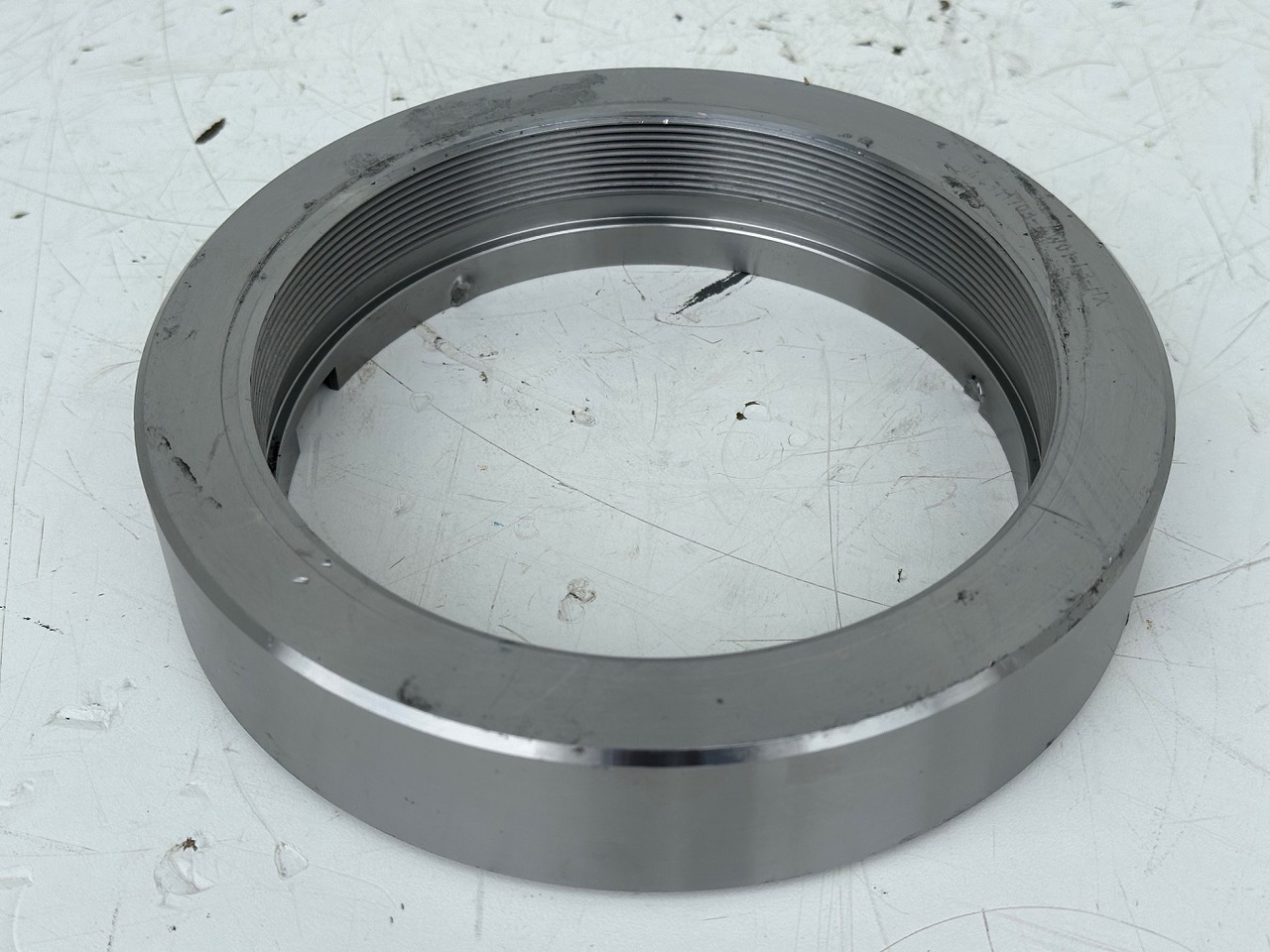 Liebherr Original Nutmutter ID-Nr.9443117 - ID-Nr.944311703. LH110,A974,LOS974,P974,P976,R974,R976,R980,P994,P995,R944,R995. #944311703.31.07# - Поворотный редуктор для Строительной техники: фото 2 Liebherr Original Nutmutter ID-Nr.9443117 - ID-Nr.944311703. LH110,A974,LOS974,P974,P976,R974,R976,R980,P994,P995,R944,R995. #944311703.31.07# - Поворотный редуктор для Строительной техники: фото 2