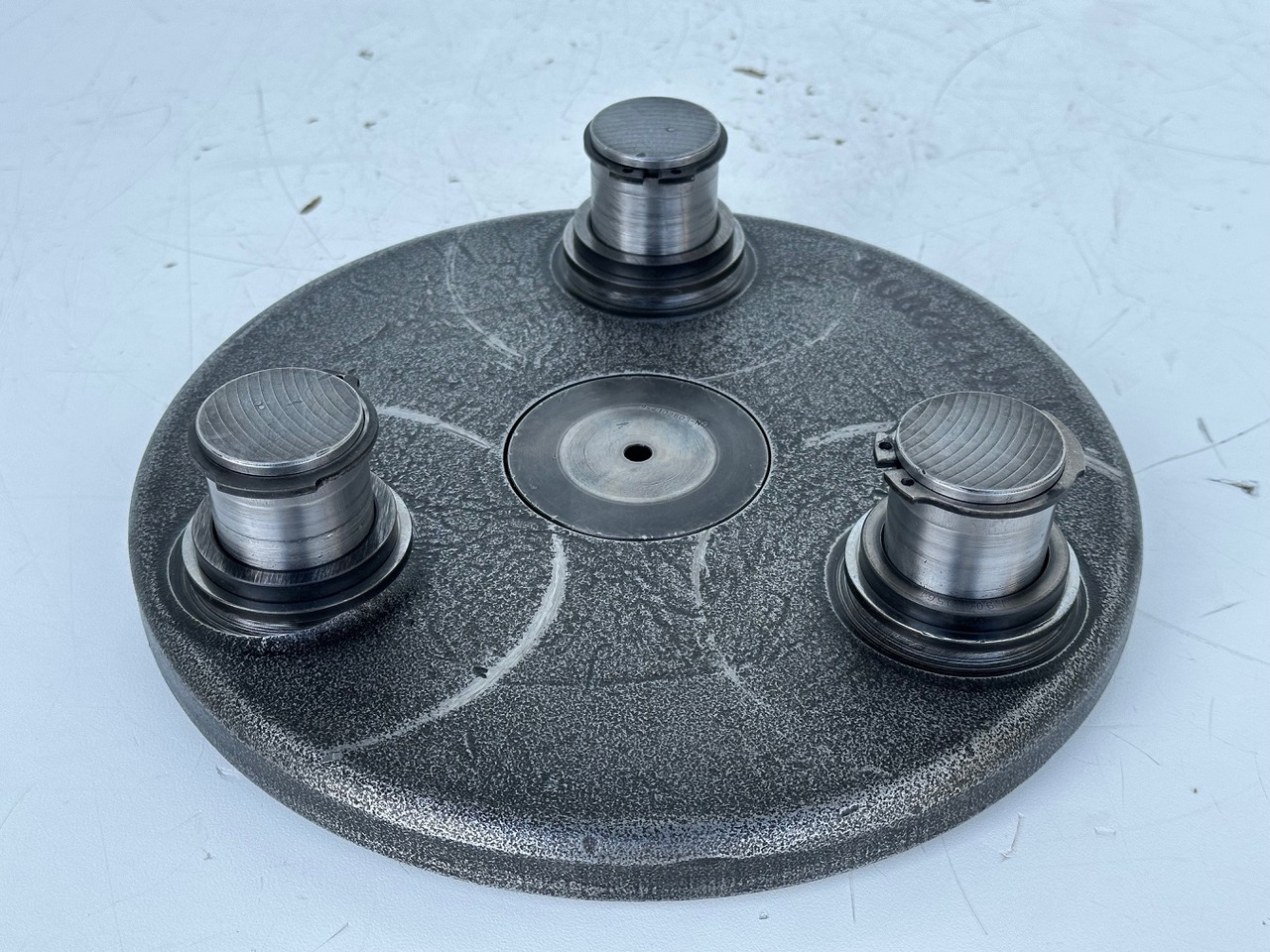 Liebherr Planetenträger ID-Nr.90006124. SAT325/274. R946, R950, RZG390. #90006124.FR.40254# - Поворотный редуктор для Экскаваторов для демонтажных работ: фото 1 Liebherr Planetenträger ID-Nr.90006124. SAT325/274. R946, R950, RZG390. #90006124.FR.40254# - Поворотный редуктор для Экскаваторов для демонтажных работ: фото 1