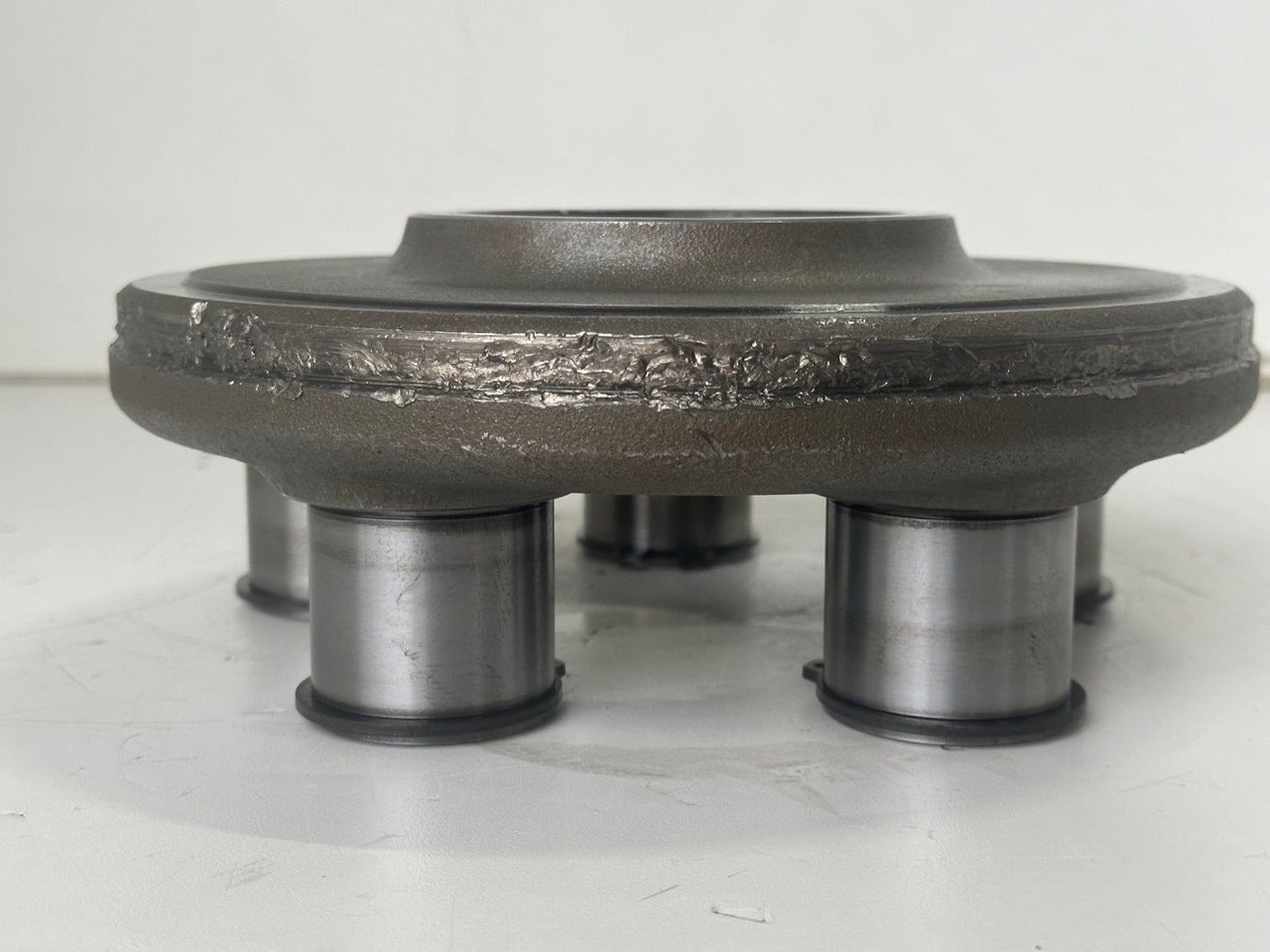 Liebherr Planetenträger ID-Nr.90208014. SAT275A290. R922 LC-1486, R924 LC-1487. #90208014.04.11# - Поворотный редуктор для Строительной техники: фото 5 Liebherr Planetenträger ID-Nr.90208014. SAT275A290. R922 LC-1486, R924 LC-1487. #90208014.04.11# - Поворотный редуктор для Строительной техники: фото 5