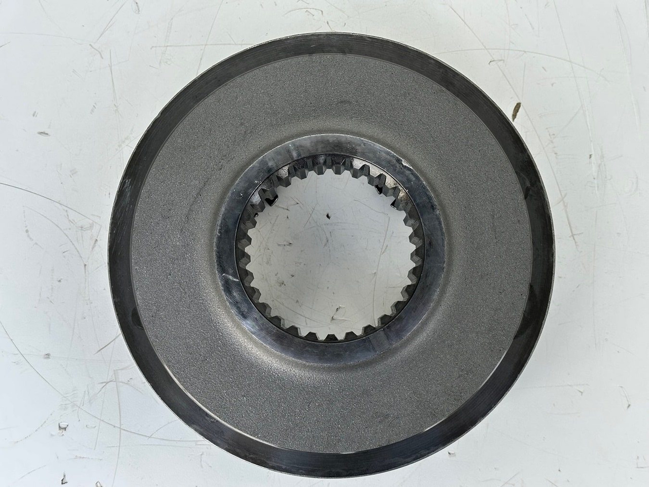 Liebherr Planetenträger ID-Nr.944306303 - ID-Nr.9443063. A924, A934, LH30, LH35, R906, R916, R922, R924, R926, R932, R934, R944. #PLANT2366-0250# - Поворотный редуктор для Строительной техники: фото 5 Liebherr Planetenträger ID-Nr.944306303 - ID-Nr.9443063. A924, A934, LH30, LH35, R906, R916, R922, R924, R926, R932, R934, R944. #PLANT2366-0250# - Поворотный редуктор для Строительной техники: фото 5