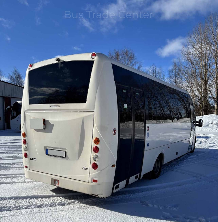 IVECO Daily 70C17 - Микроавтобус, Пассажирский фургон: фото 3 IVECO Daily 70C17 - Микроавтобус, Пассажирский фургон: фото 3
