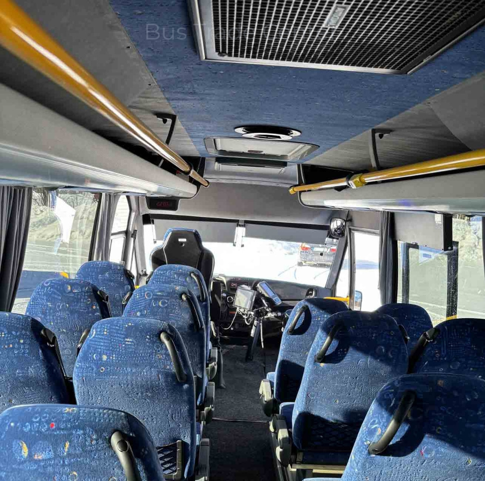 IVECO Daily 70C17 - Микроавтобус, Пассажирский фургон: фото 5 IVECO Daily 70C17 - Микроавтобус, Пассажирский фургон: фото 5