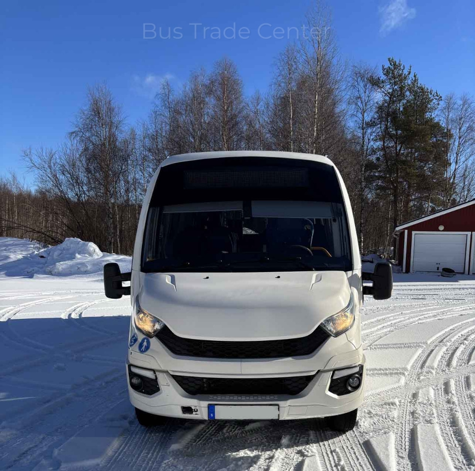IVECO Daily 70C17 - Микроавтобус, Пассажирский фургон: фото 1 IVECO Daily 70C17 - Микроавтобус, Пассажирский фургон: фото 1