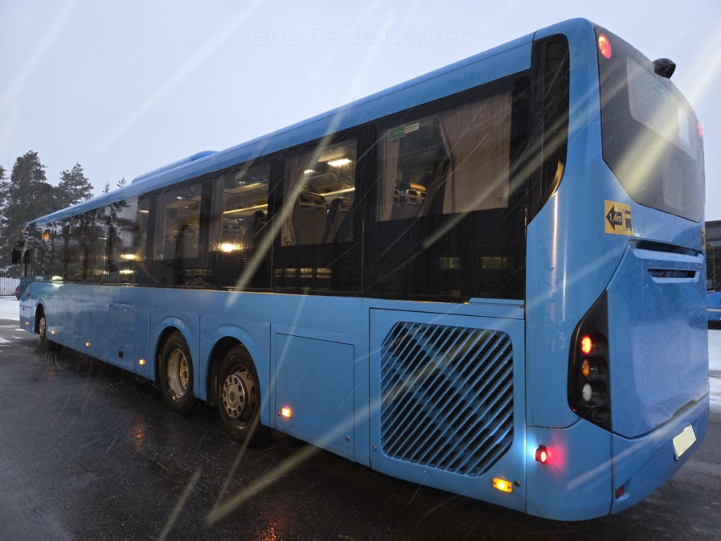 VOLVO 8909 B9 RLE / 8900 - Пригородный автобус: фото 3 VOLVO 8909 B9 RLE / 8900 - Пригородный автобус: фото 3